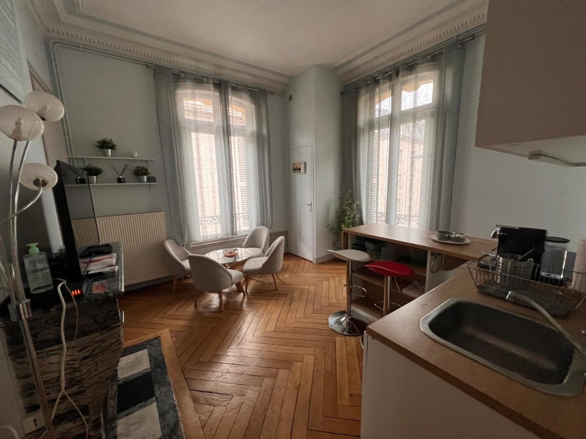4 People+Free Street Parking+Cosy Centre Ville Apartment Rouen Luaran gambar