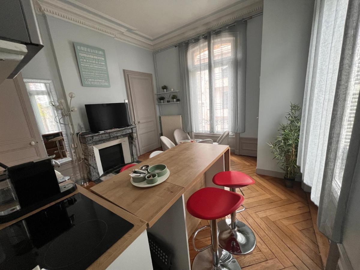 4 People+Free Street Parking+Cosy Centre Ville Apartment Rouen Luaran gambar